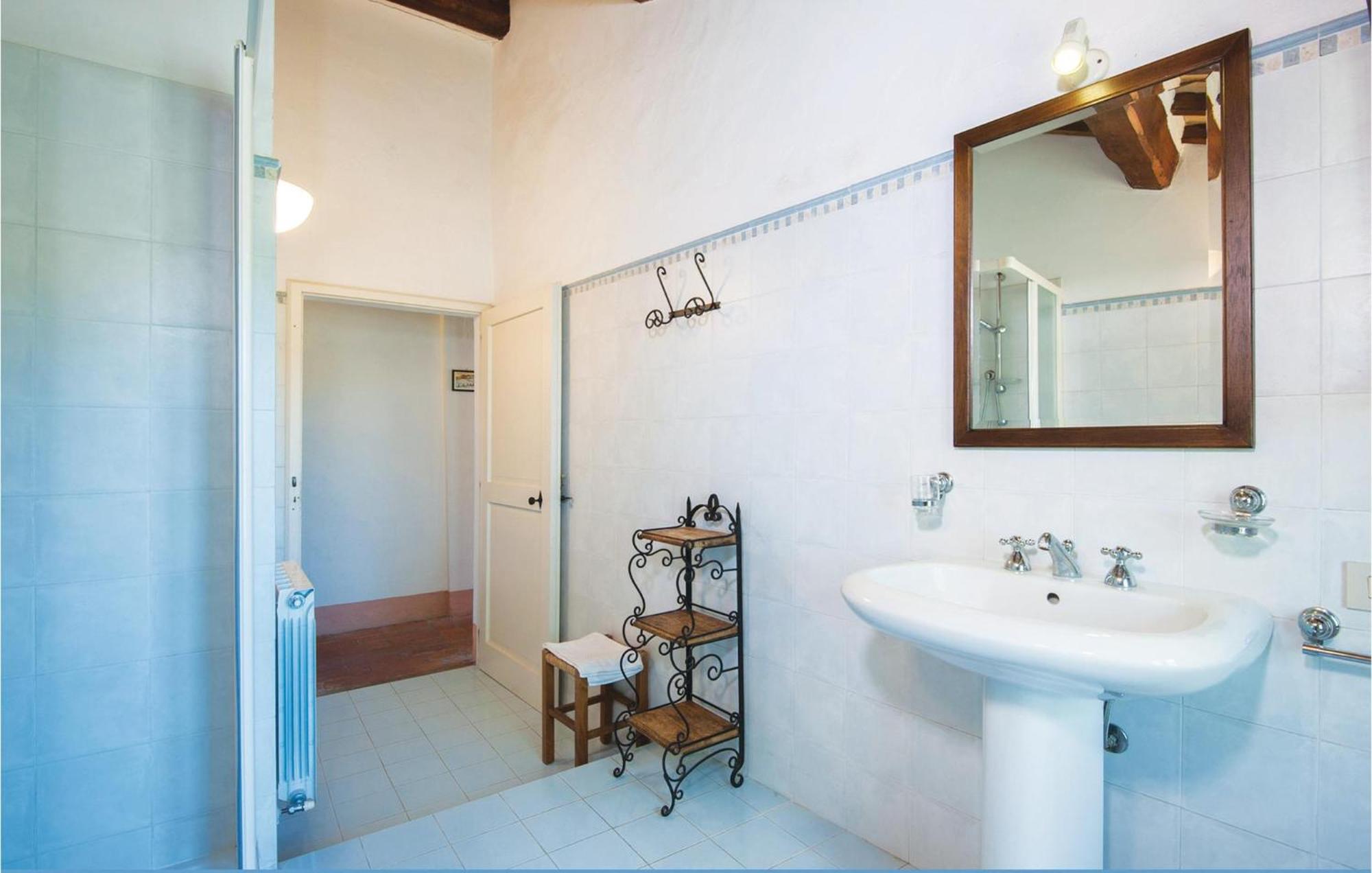 Schivanoia 1 Bagno Vignoni Bagian luar foto