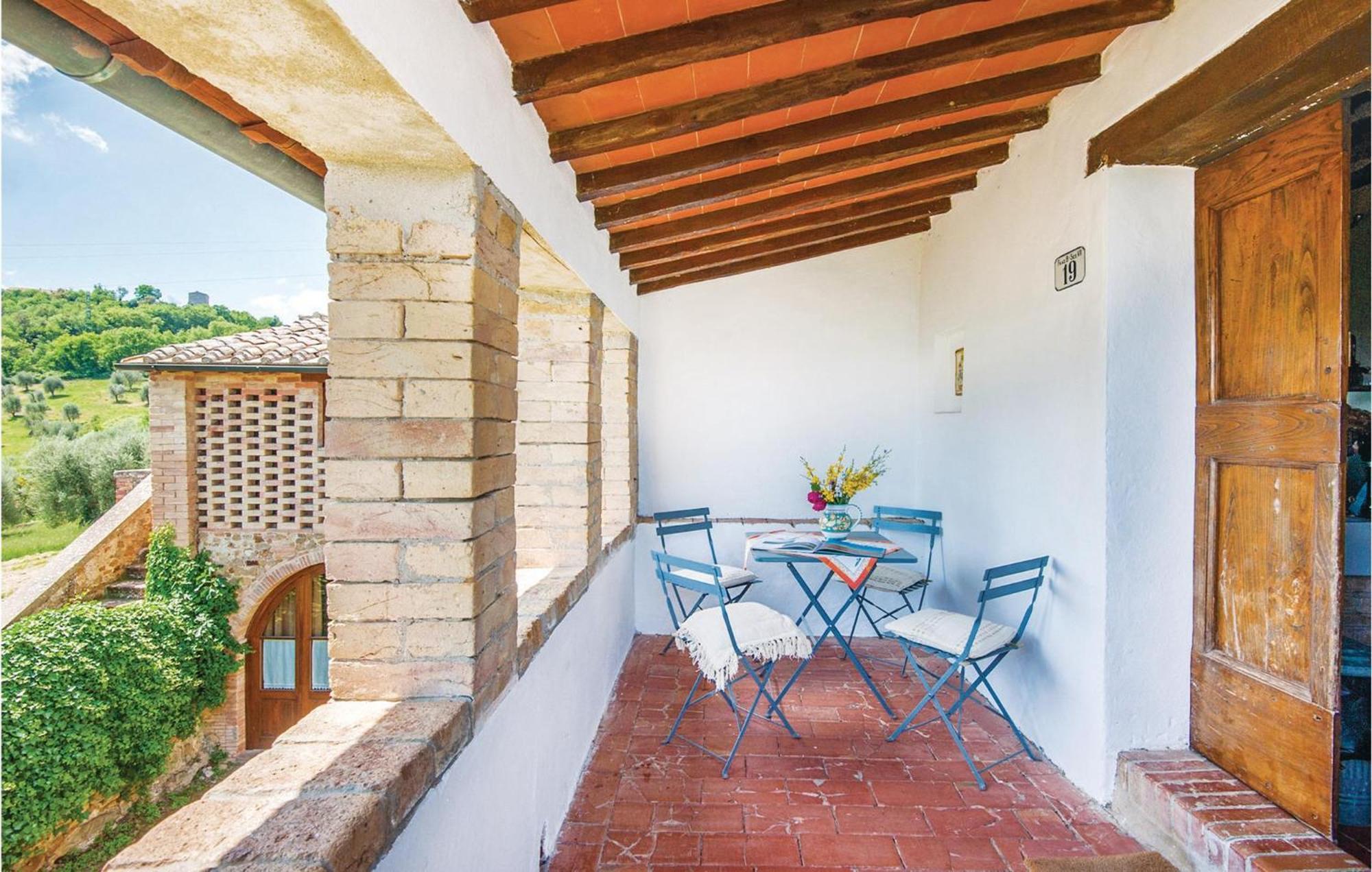 Schivanoia 1 Bagno Vignoni Bagian luar foto